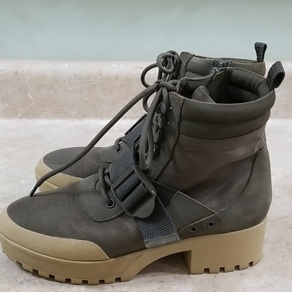 Steve Madden boots - Picture 2 of 4